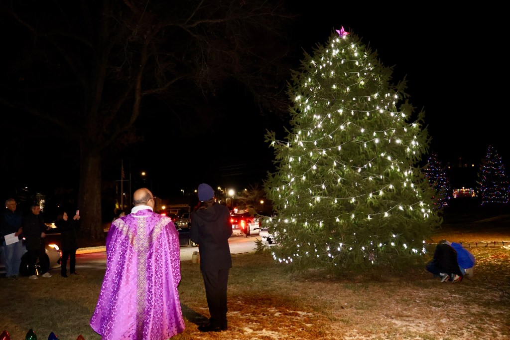 Christmas Tree Lighting